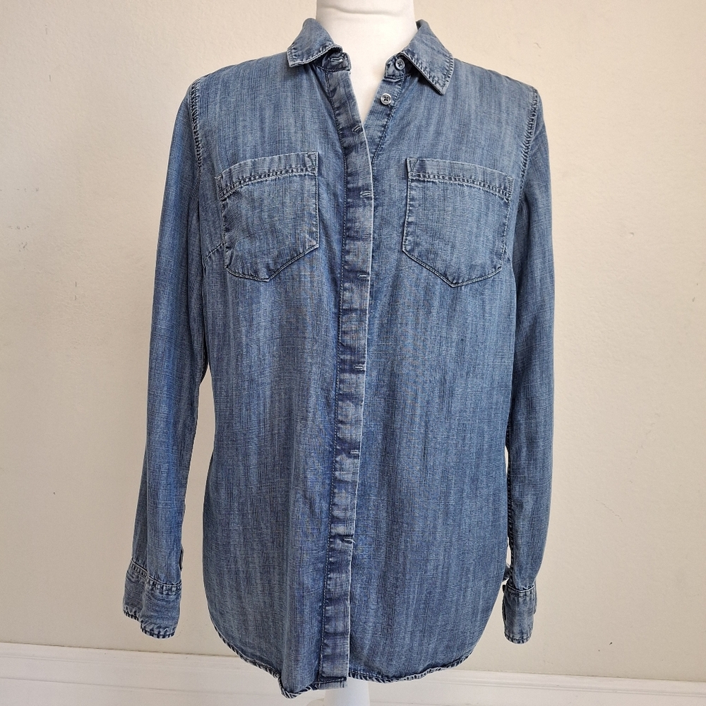 Talbots Chambray Longsleeve Button Down Shirt With Split Back